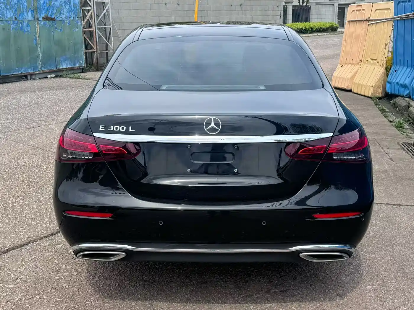 Mercedes-Benz E-Class 2023 E 260 L Sport фото 8