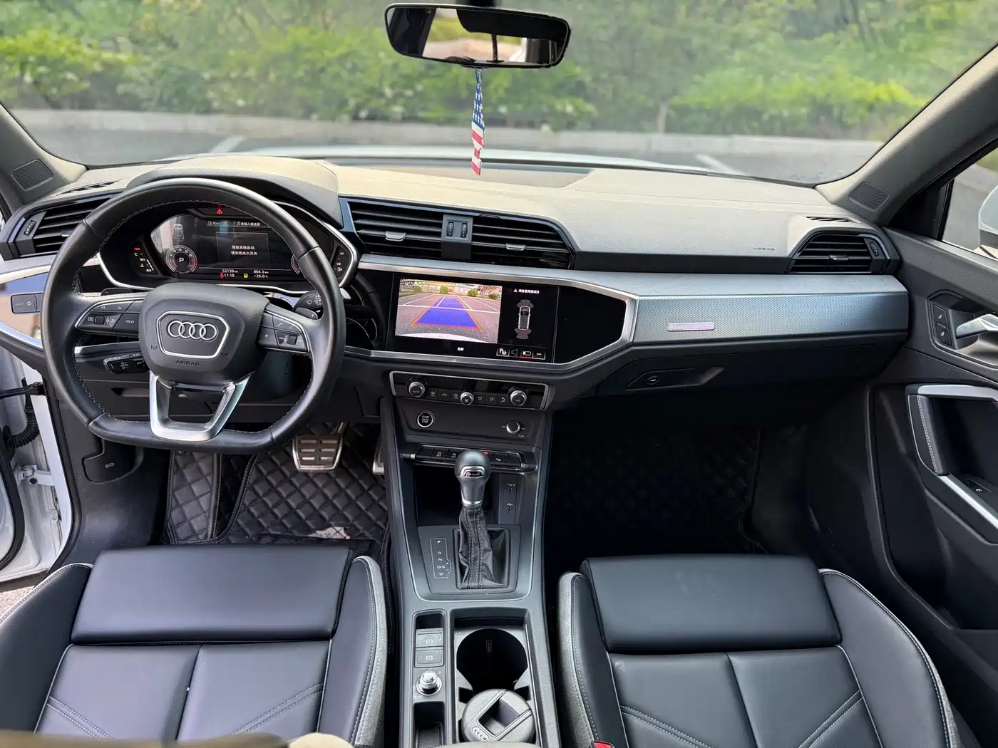 Audi Q3 2024 35 TFSI Fashion Sport фото 9