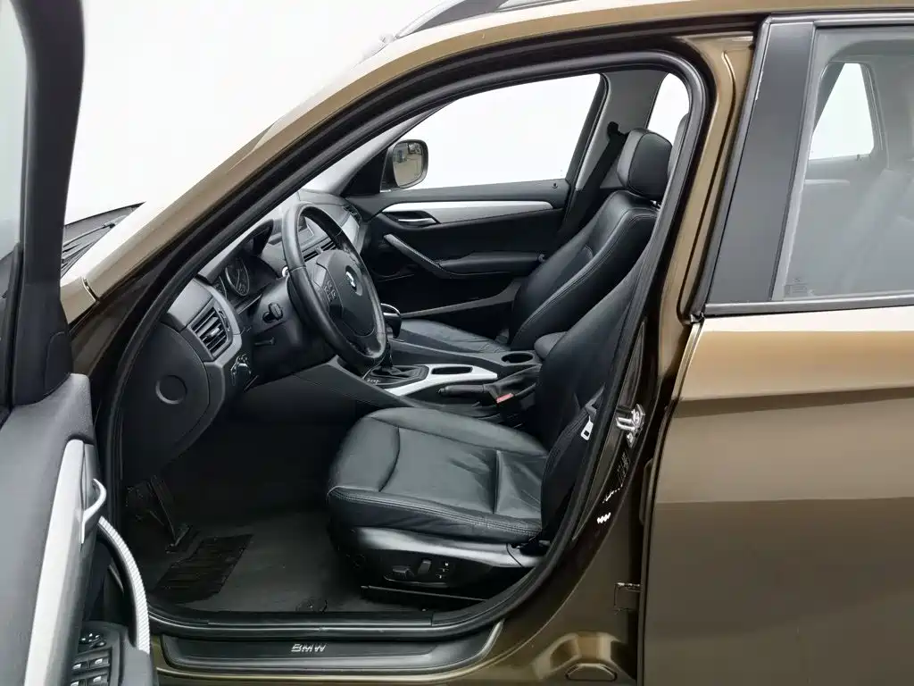 BMW X1 2012 2012 sDrive18i Fashion Model