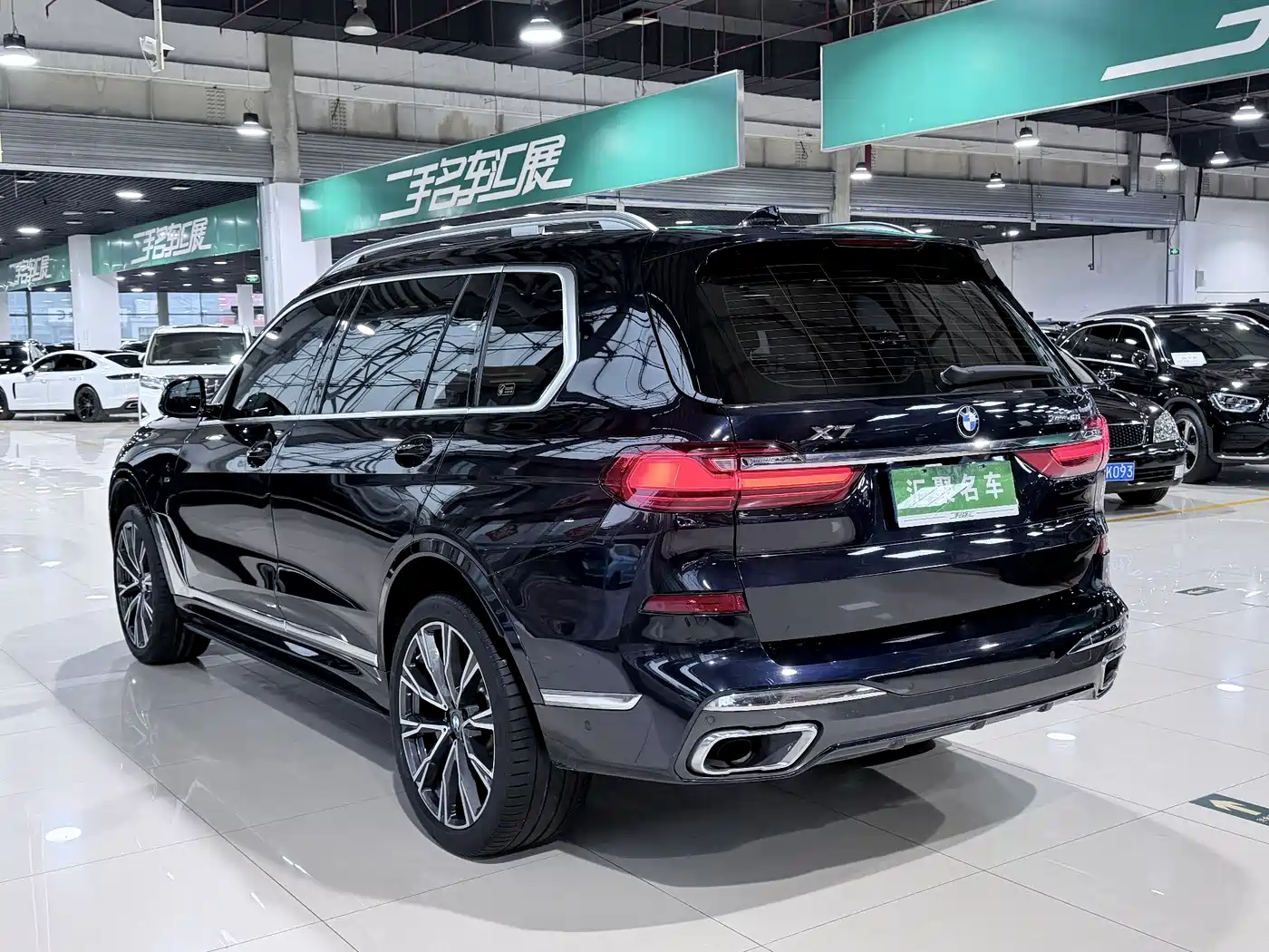 BMW X7 2019 xDrive40i Executive M Sport Package фото 21