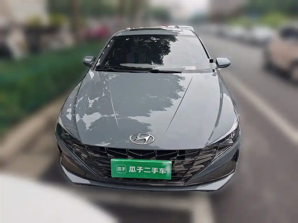 Hyundai Elantra 2021 240TGDi DCT LUX Premium Edition фото 3