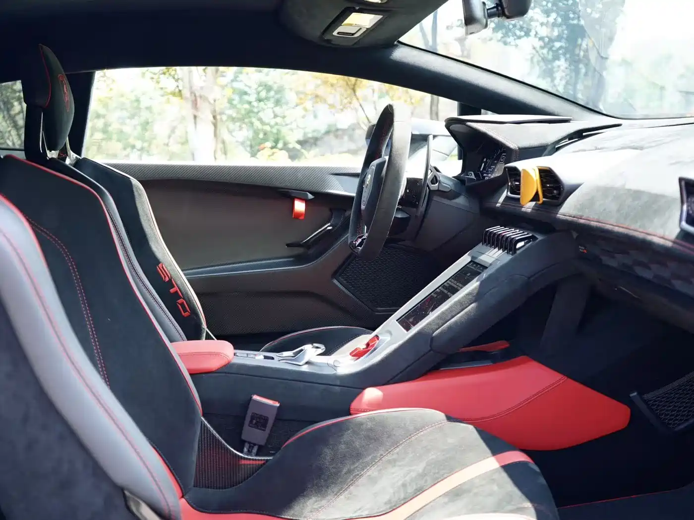 Lamborghini Huracán 2021 Huracán STO фото 17