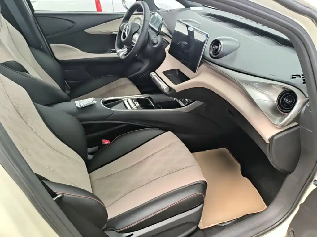 BYD Dolphin 2026 2025 420km Freedom Edition