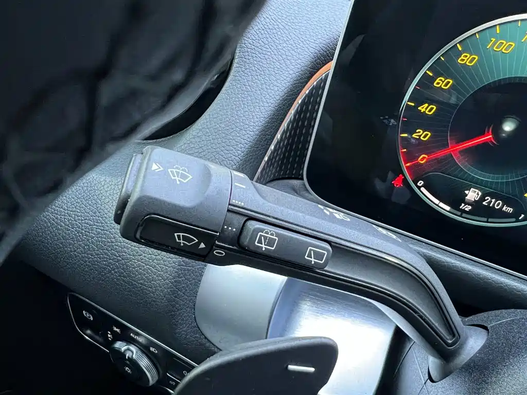 Mercedes-Benz GLB 2020 GLB 200 Fashion фото 16