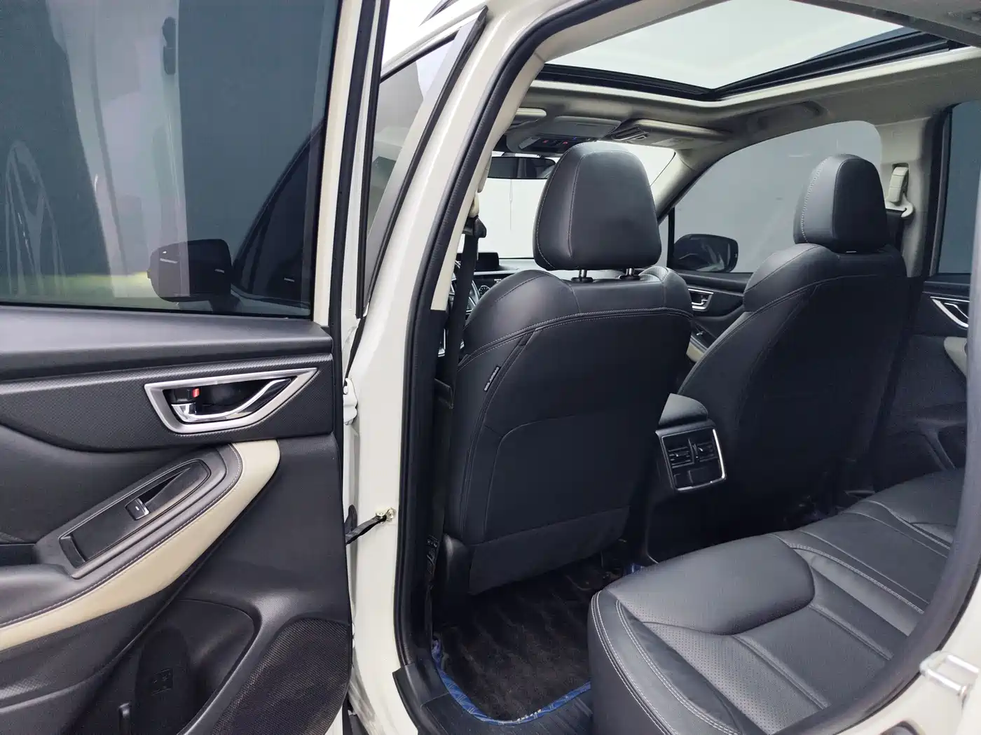 Subaru Forester 2022 2022 2.0i AWD Luxury Edition with EyeSight