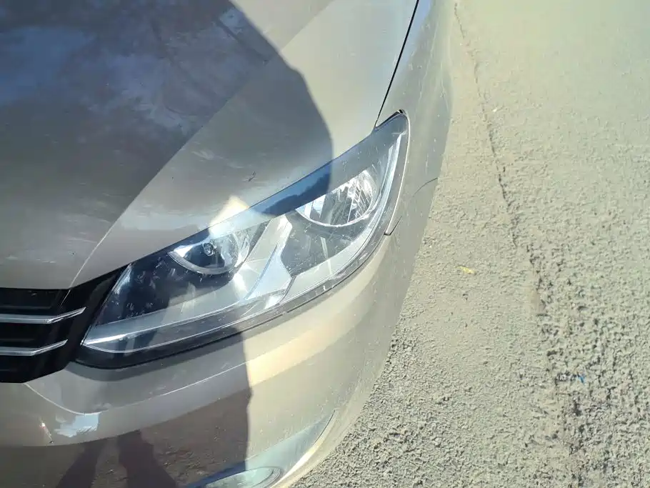 Volkswagen Touran 2016 2015 1.4T DSG Comfort Edition 5-seater