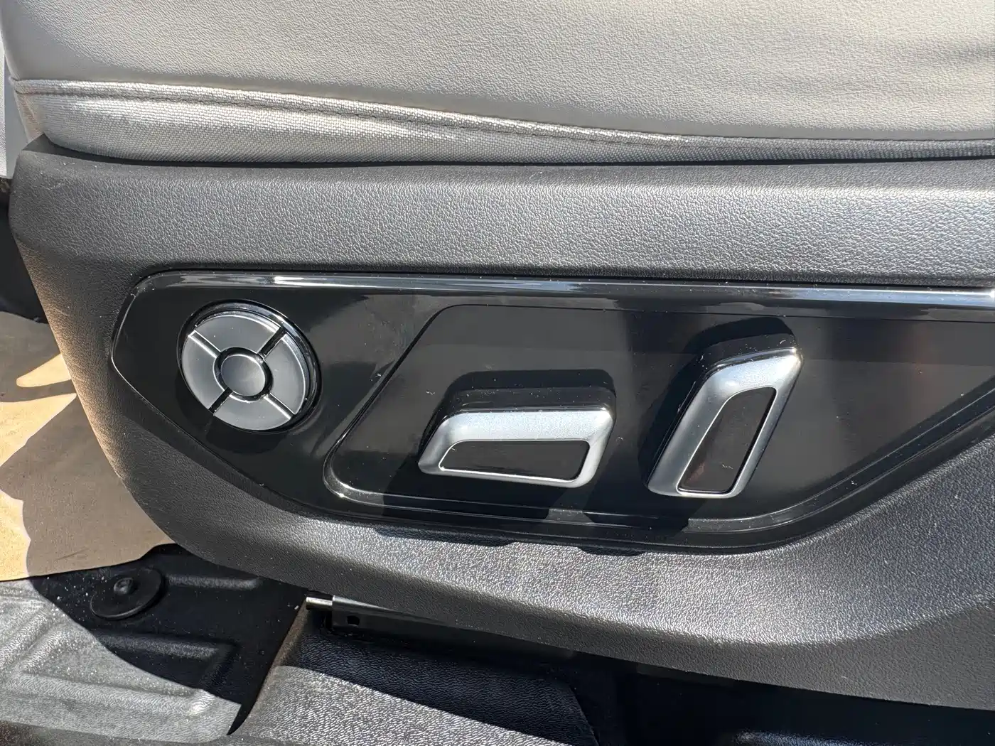 WEY Mocha 2021 2021 2.0T 4WD Premium Edition