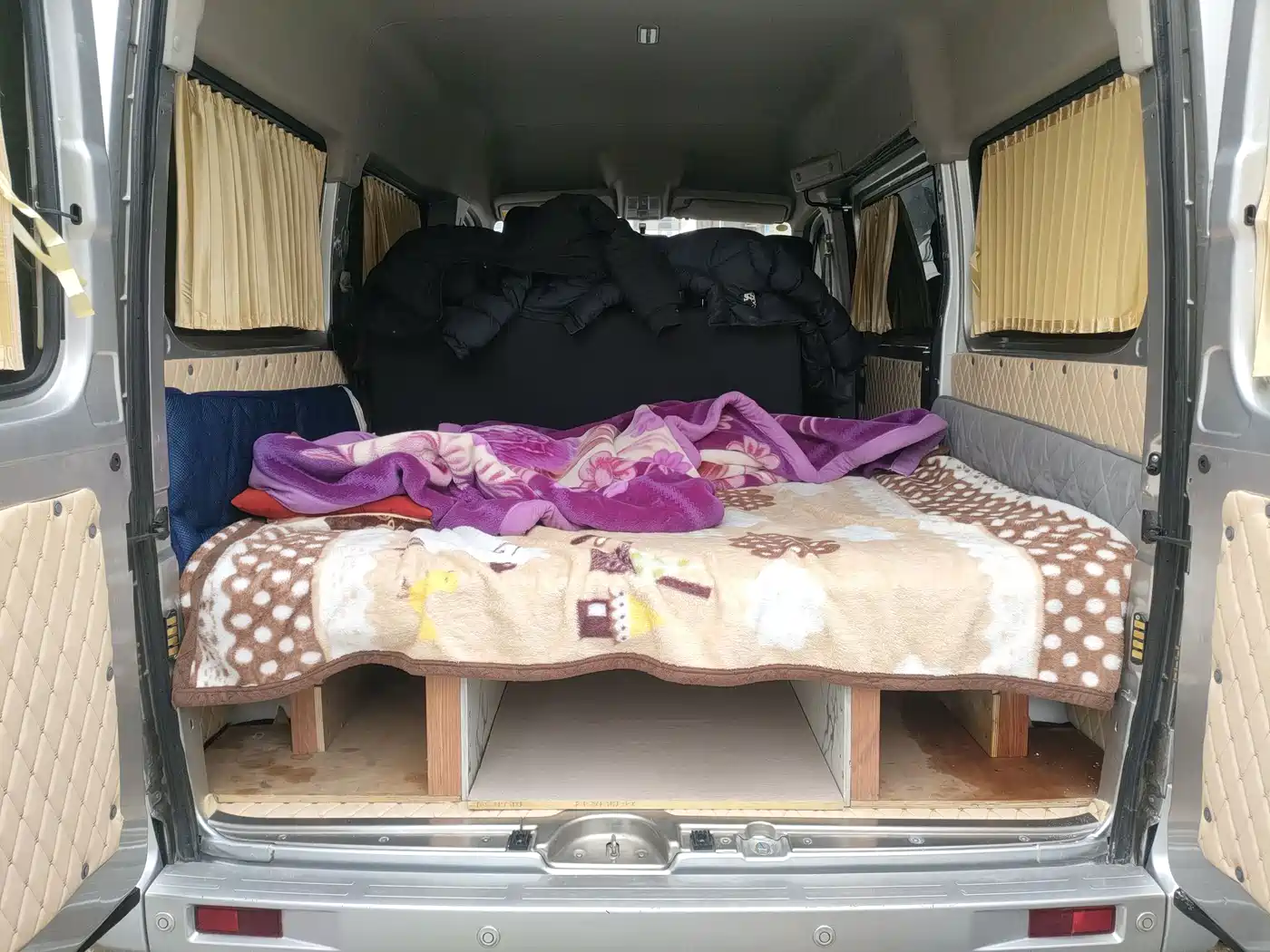Photo 21 - SAIC Maxus Xintu V80
