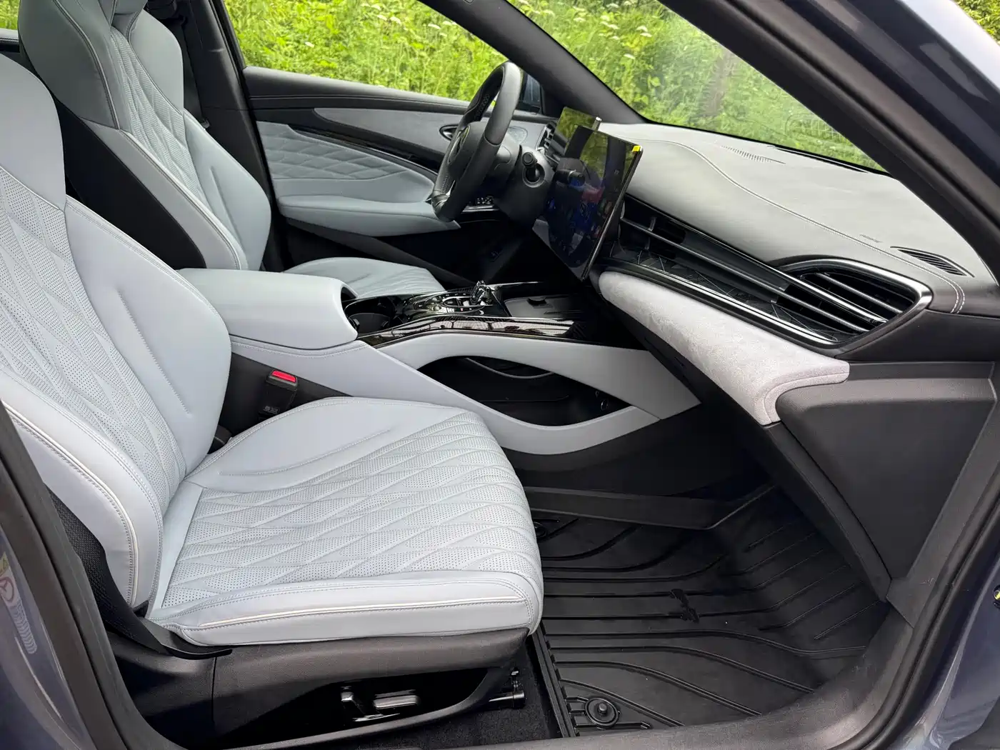 BYD Seal 2022 550km Standard Range RWD Elite фото 17