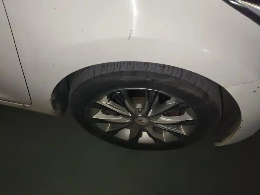 Hyundai Langdong 2017 2016 1.6L Manual Premium Edition