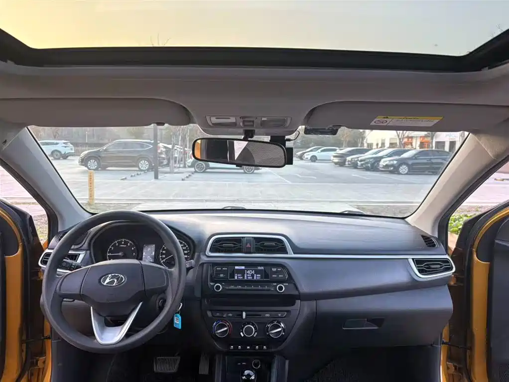Hyundai Verna 2017 1.4L Auto Jump Edition (China V) фото 6