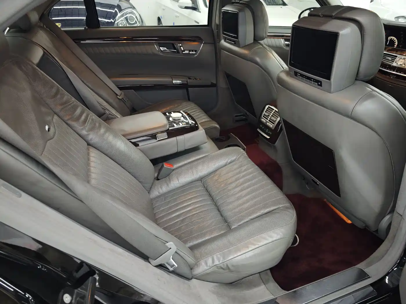 Mercedes-Benz S-Class 2008 Model S 600 L фото 7