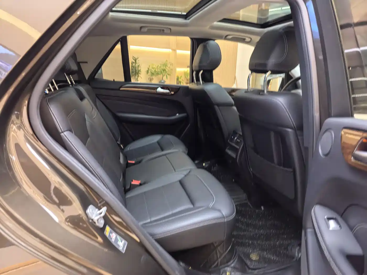 Mercedes-Benz M-Class 2015 ML 400 4MATIC Dynamic фото 14