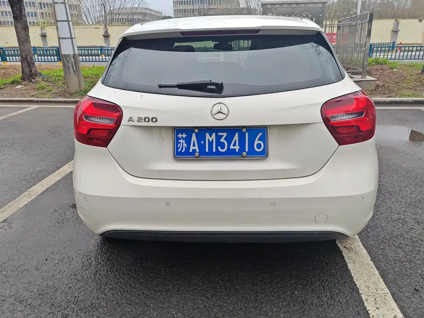Mercedes-Benz A-Class (Import) 2016 A 200 Dynamic фото 4