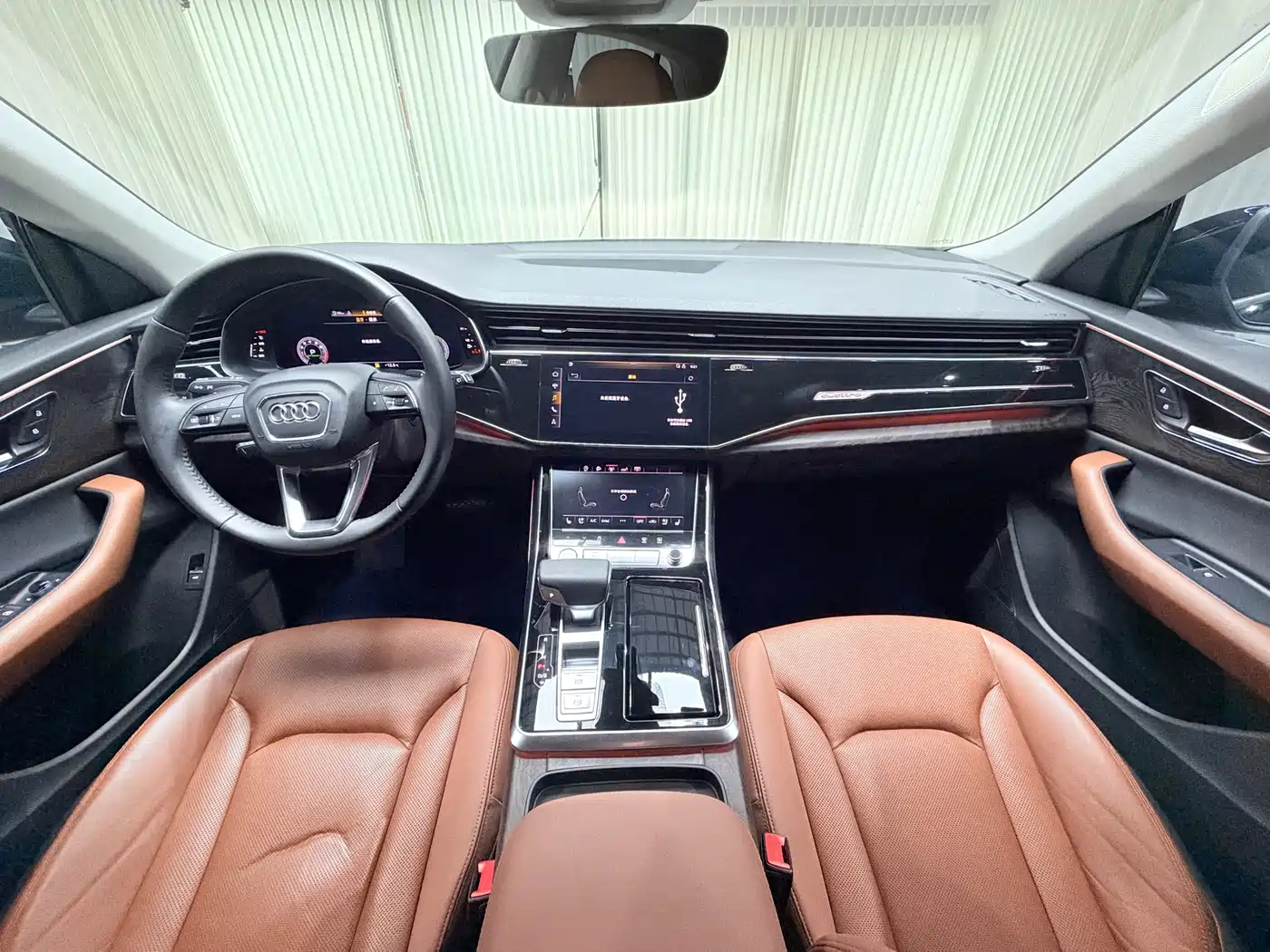 Audi Q8 2019 55 TFSI Luxury Dynamic фото 12