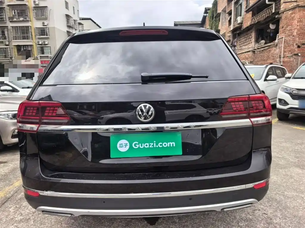 Volkswagen Teramont 2017 530 V6 4WD Flagship Edition фото 6