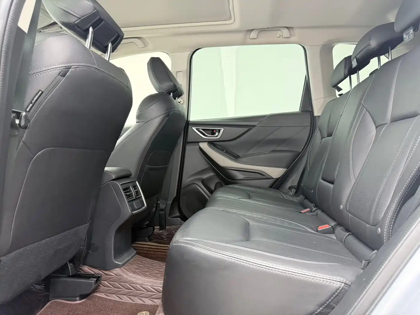 Subaru Forester 2022 2021 2.0i Luxury Edition with EyeSight