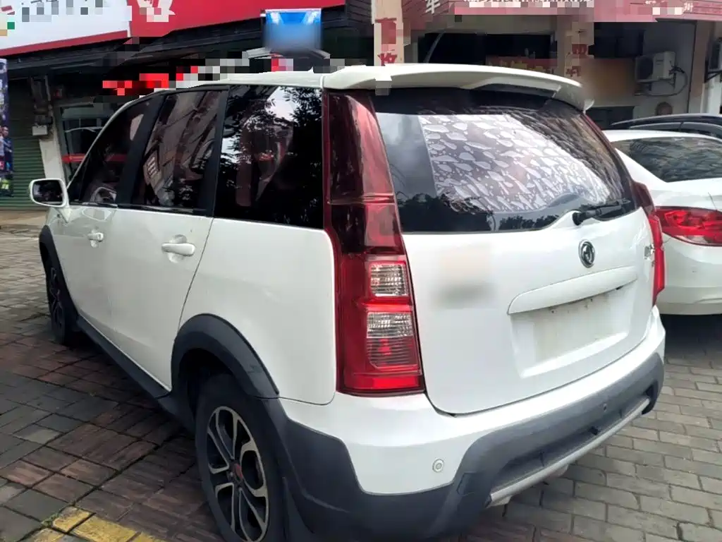 Dongfeng Fengxing Joyear X3 2016 2016 1.5L Luxury