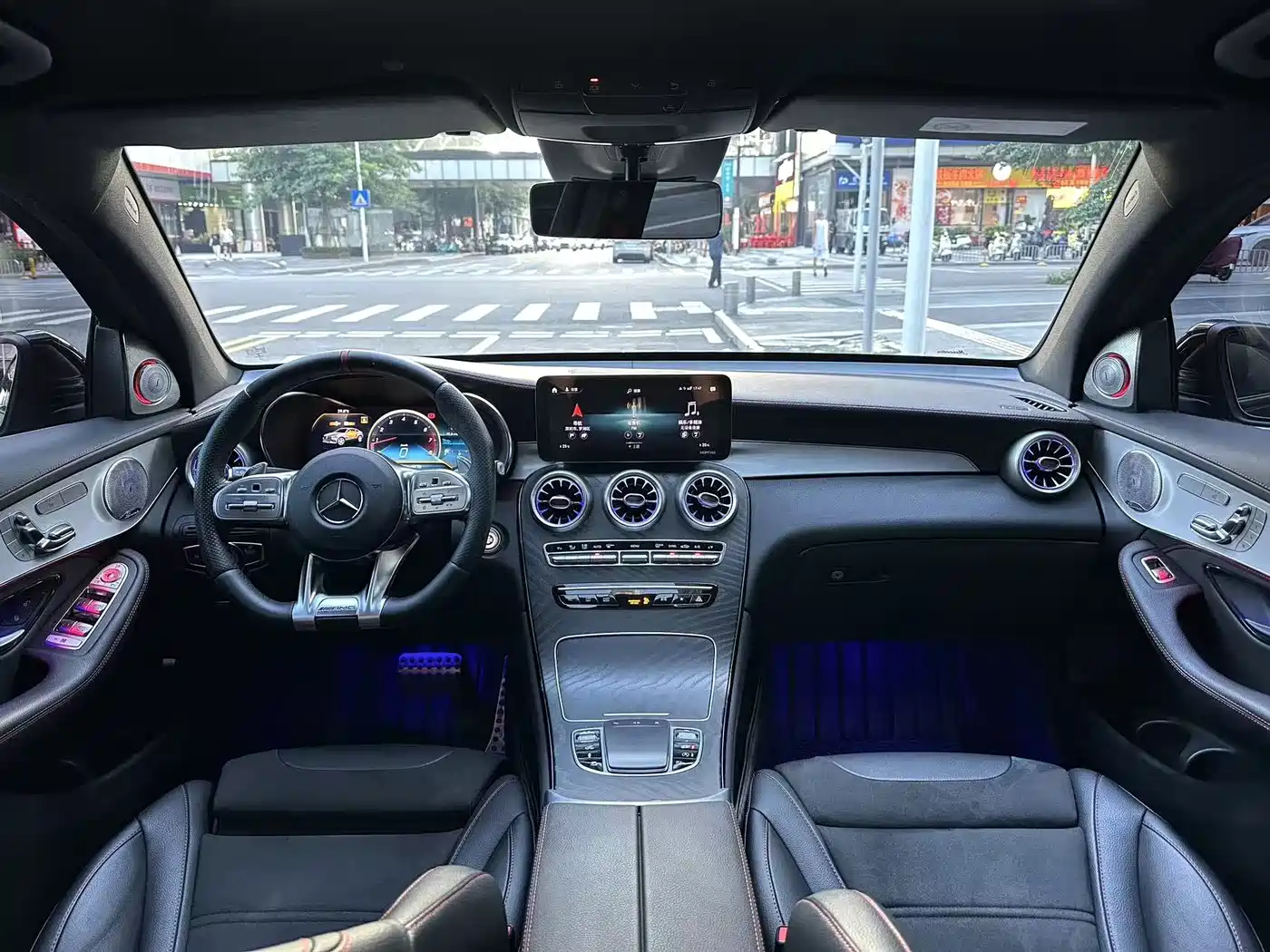 Mercedes-Benz GLC Coupe AMG 2022 AMG GLC 43 4MATIC Coupe SUV фото 4
