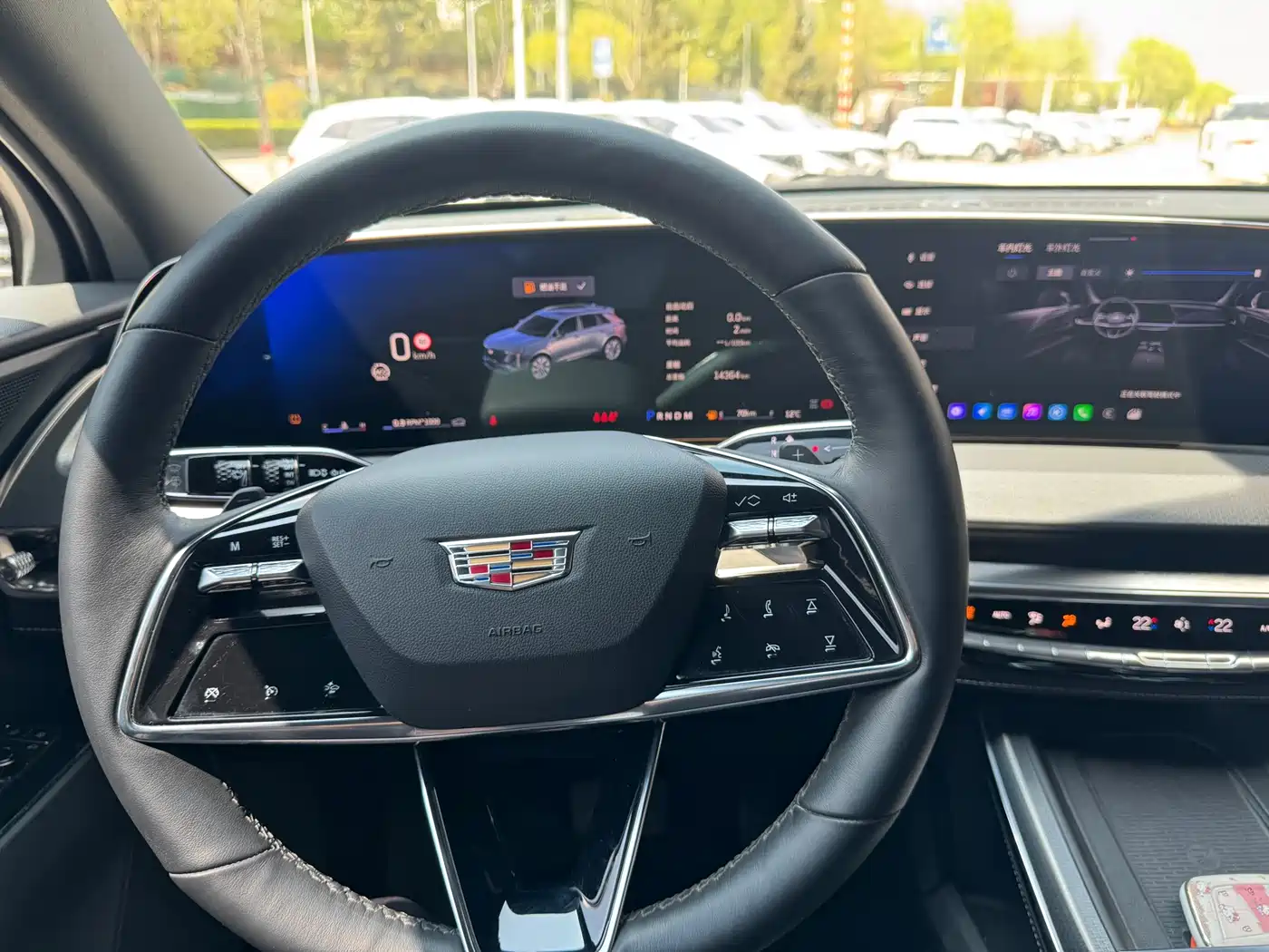 Cadillac XT5 2025 2.0T Luxury фото 8