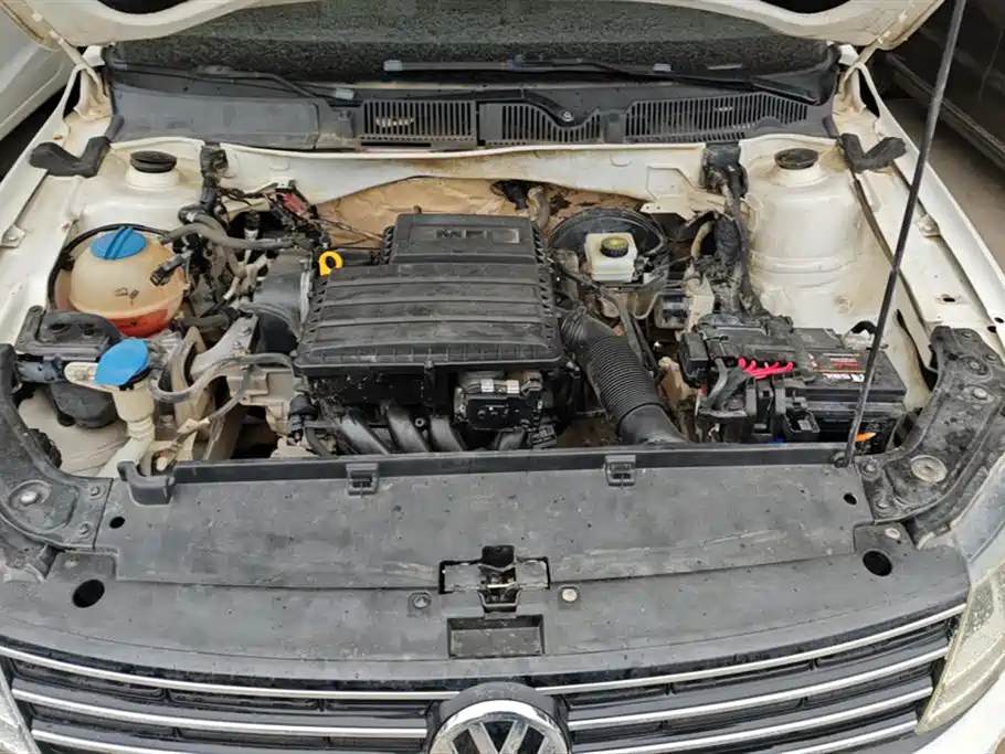 Volkswagen Lavida 2017 1.6L Automatic Trend Edition фото 10
