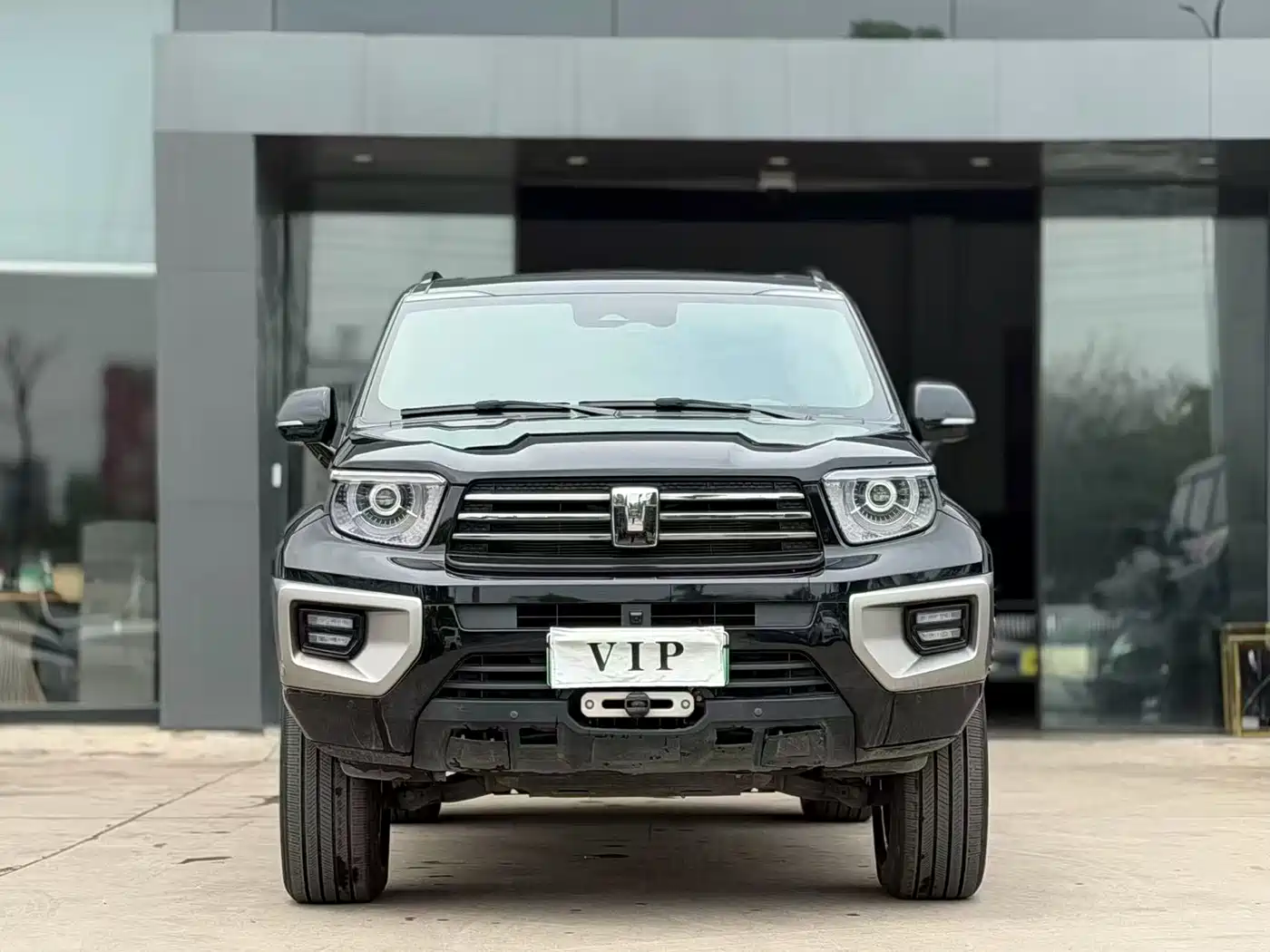 TANK TANK 700 NEW ENERGY