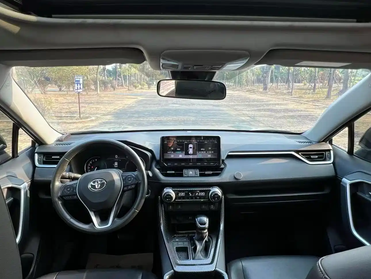 Toyota RAV4 Rongfang 2020 2.0L CVT 2WD Fashion PLUS фото 5
