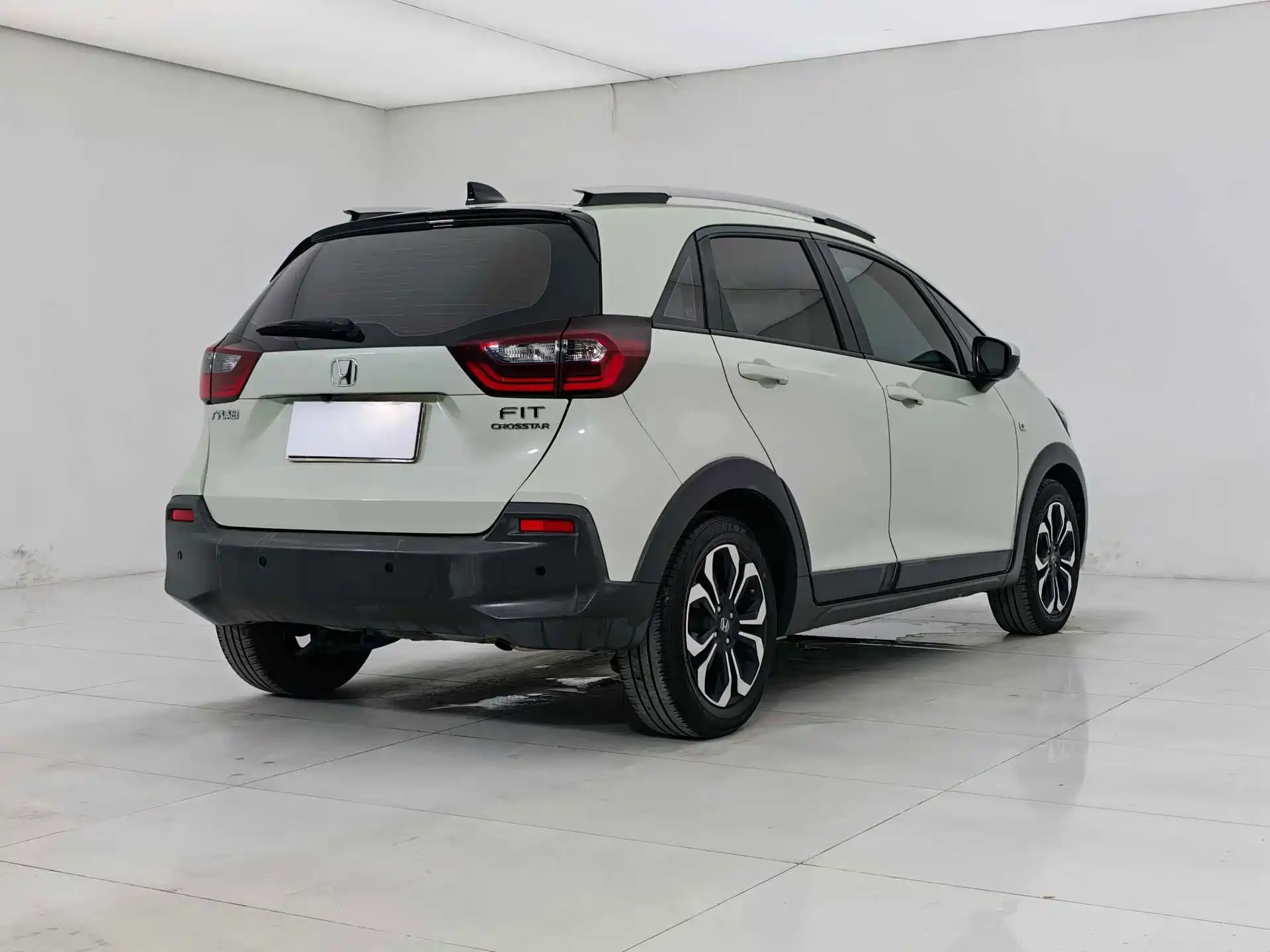 Фото 5 - Honda Fit