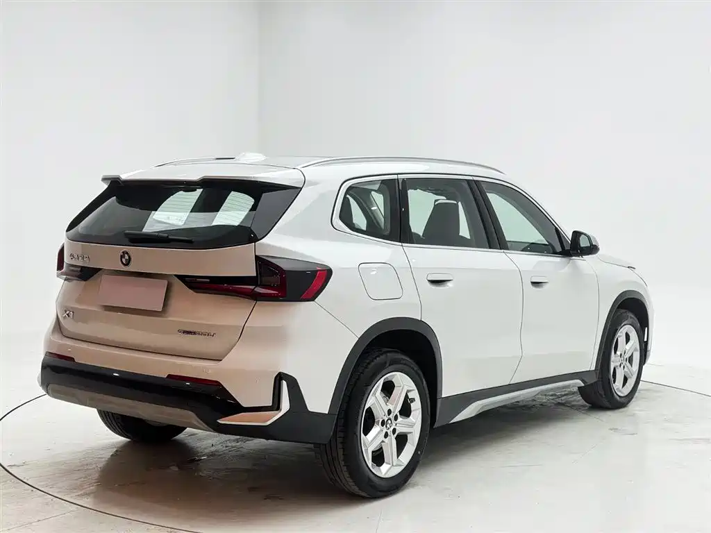 BMW X1 2023 sDrive20Li X Design Package фото 6