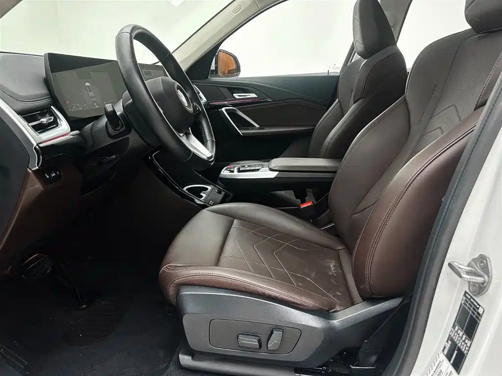 BMW X1 2023 sDrive20Li X Design Package фото 19