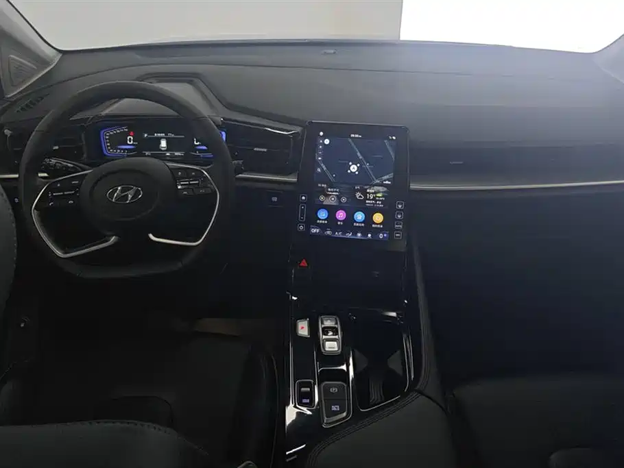 Hyundai Kustu 2024 270TGDi LUX Premium Edition фото 12