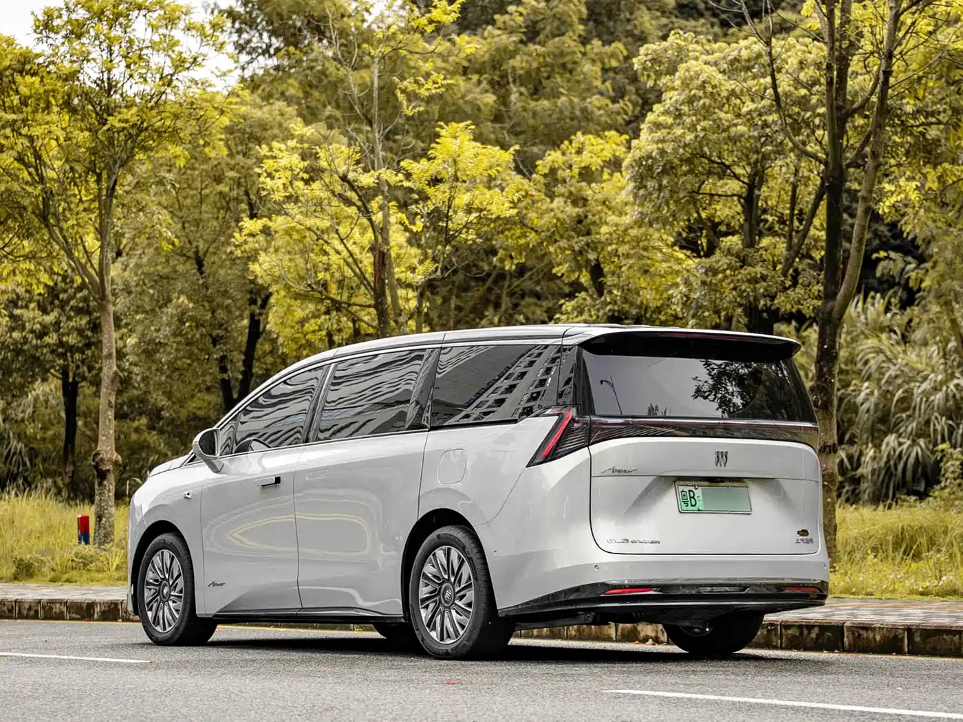 Buick Zhijing Shijia 2026 2026 Model PHEV Base Version