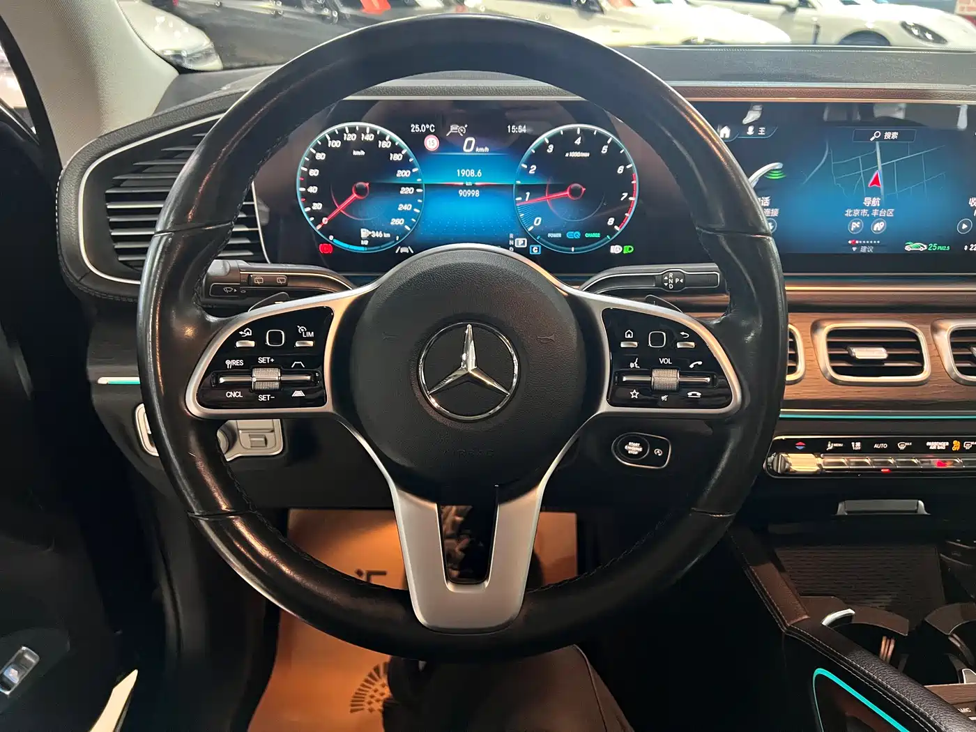 Mercedes-Benz GLE 2020 Facelift GLE 450 4MATIC Luxury фото 9
