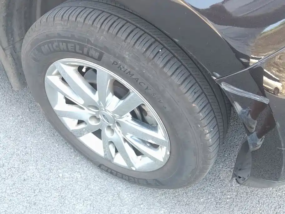 Ford Edge (Import) 2014 2012 2.0T Prestige