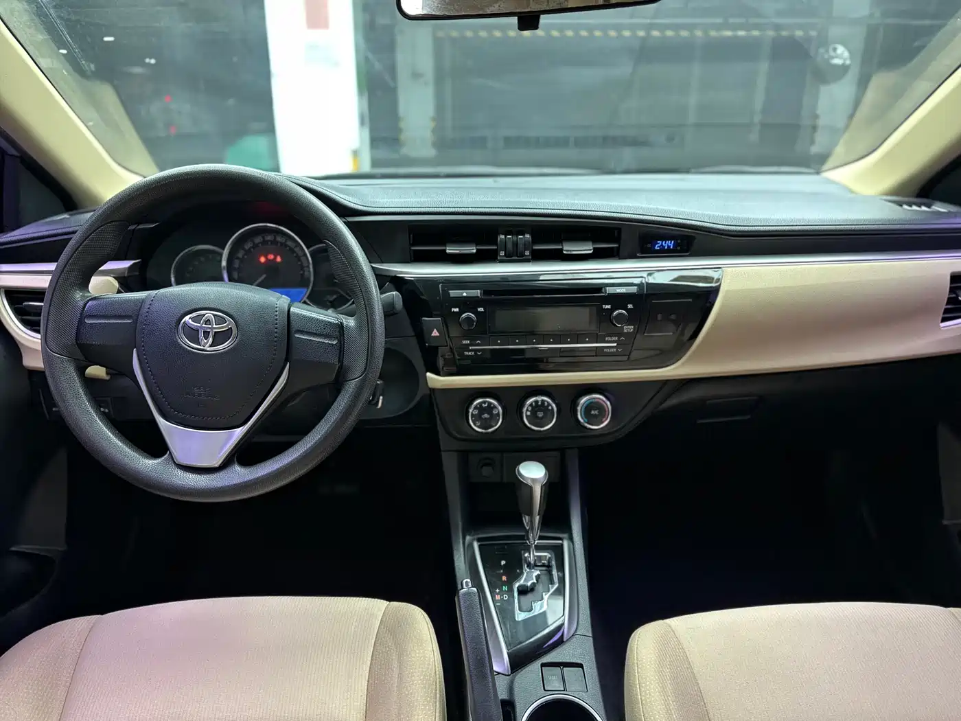 Toyota Levin 2014 1.6G CVT Elite Edition фото 6