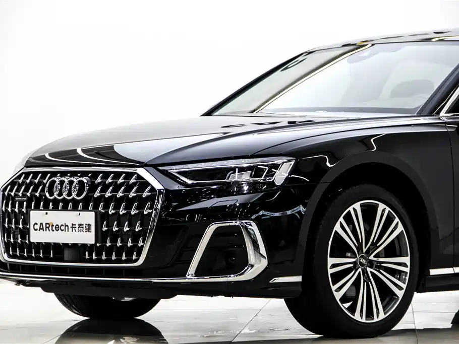 Audi A8 2024 Model A8L 45 TFSI quattro Luxury фото 13
