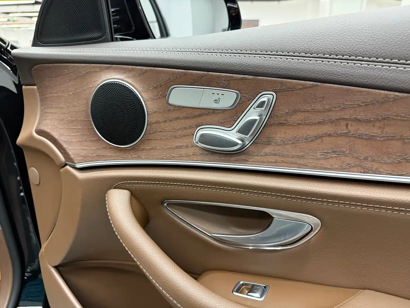 Mercedes-Benz E-Class 2022 Facelift E 300 L Fashion Style фото 22