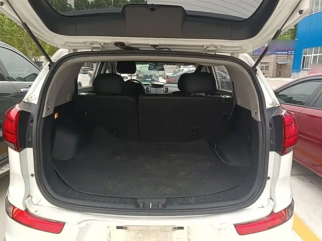 Kia Sportage 2016 2.0L Automatic 2WD GL фото 19
