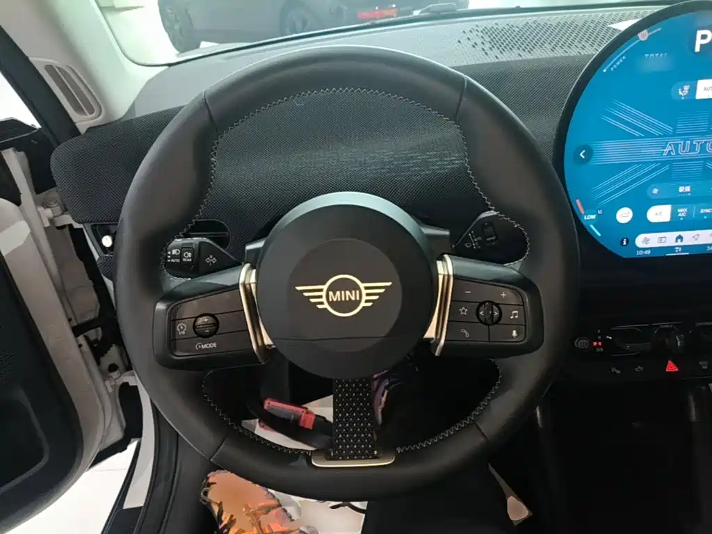 MINI Electric MINI COOPER 2024 2024 452km COOPER SE Artist