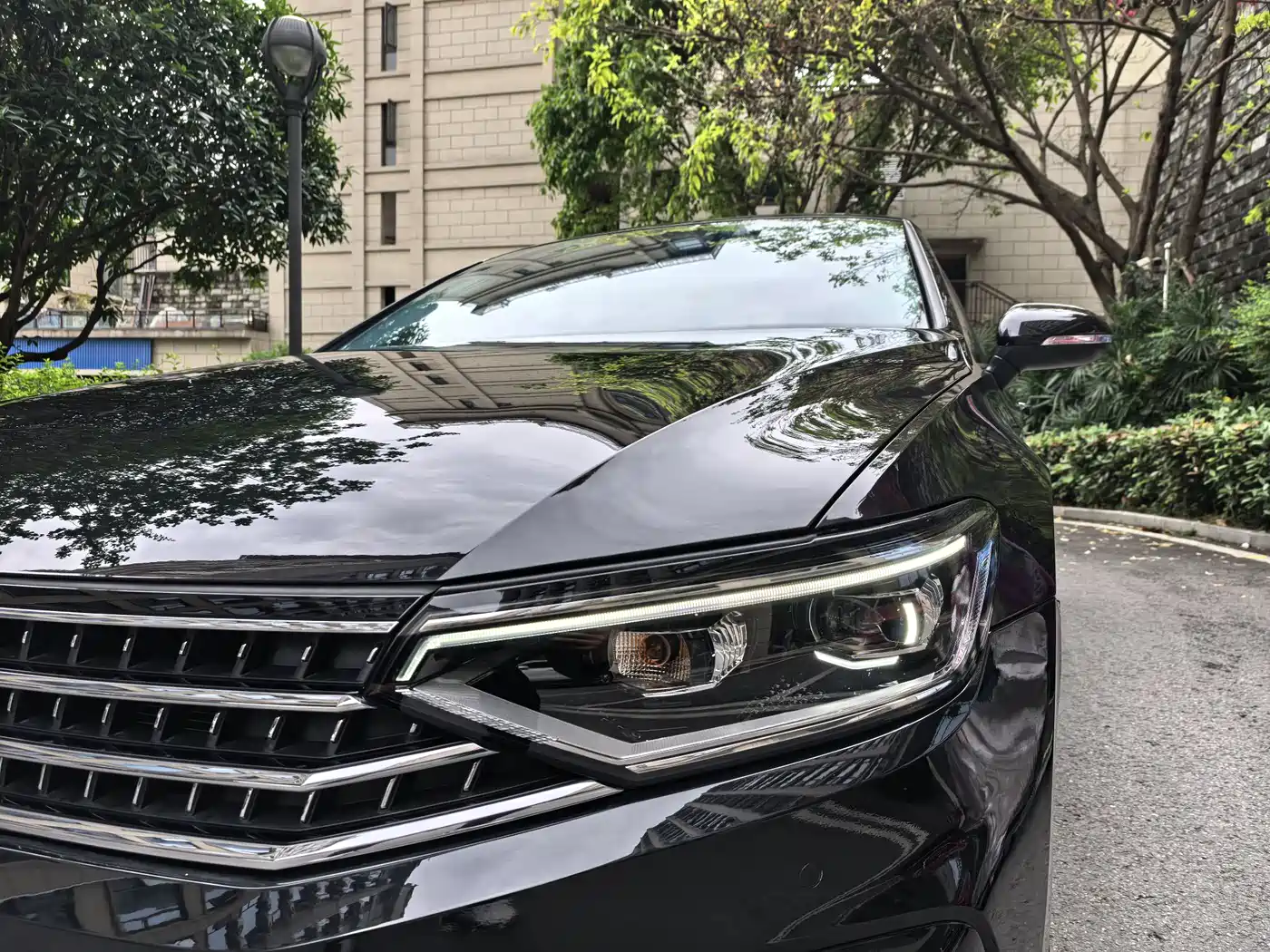 Volkswagen Magotan 2023 2 Million Units Commemorative Edition 280TSI DSG Comfort фото 13