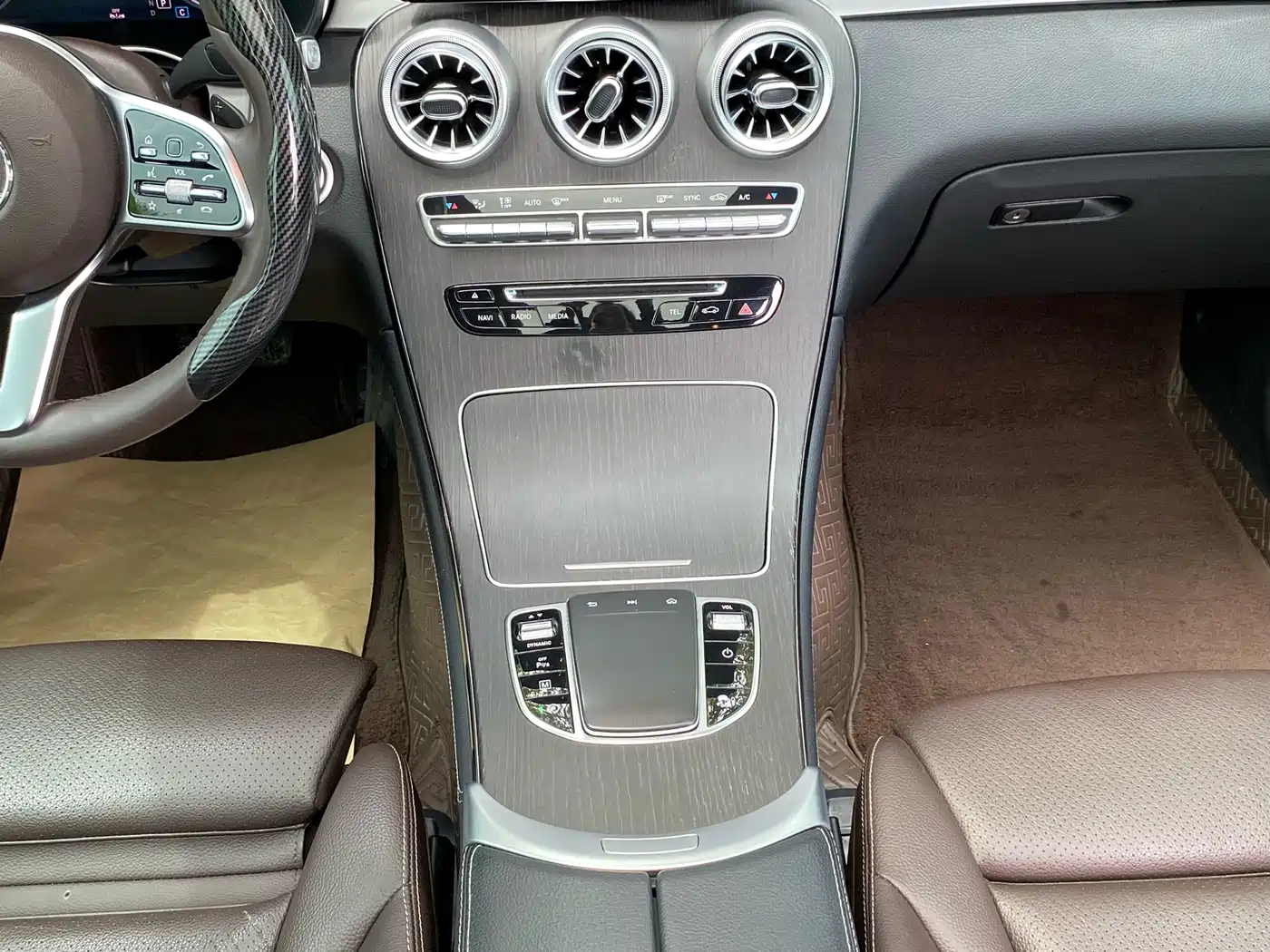 Mercedes-Benz GLC 2019 GLC 260 4MATIC Dynamic фото 18
