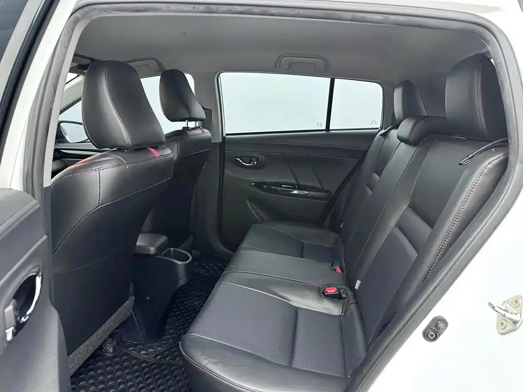 Toyota Yaris, миниатюра 15