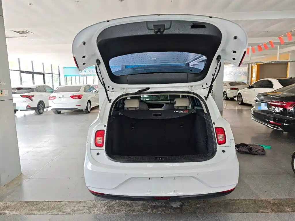 Buick Excelle GT 2018 2019 15T DCT Connected Elite (China V)