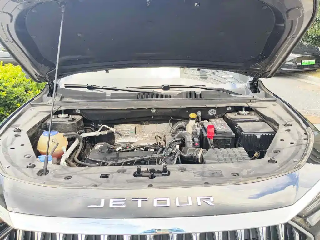 Фото 3 - Jetour X70 PLUS