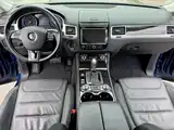Фото 6 - Volkswagen Touareg