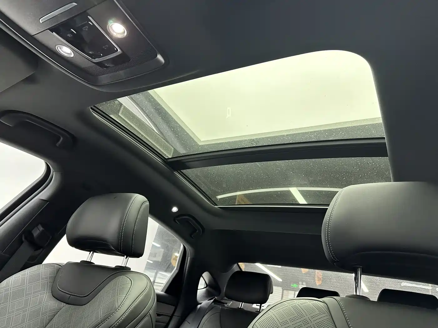BYD Qin L 2024 DM-i 120KM Excellence Model фото 19