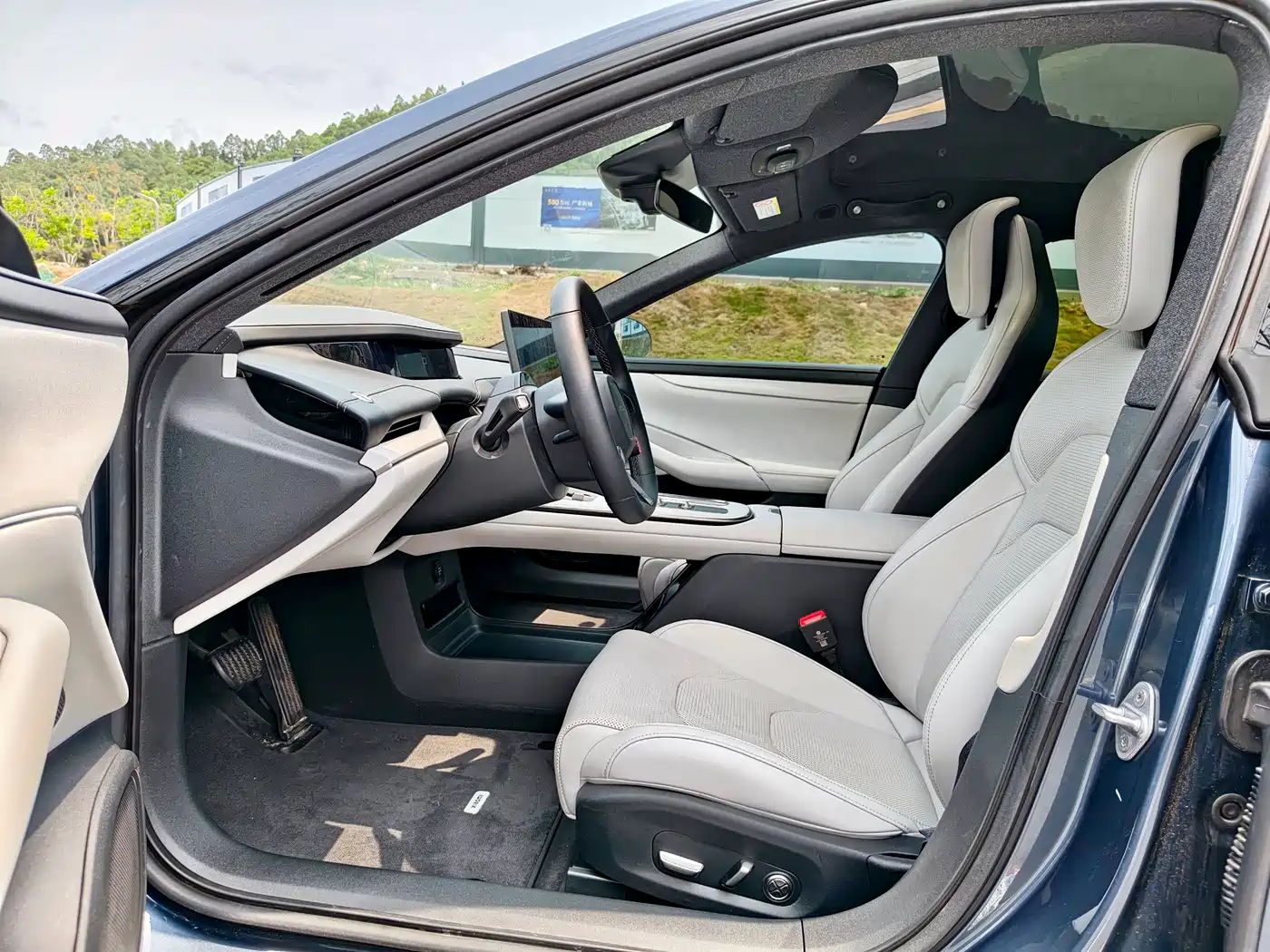 XIAOMI CAR XIAOMI SU7