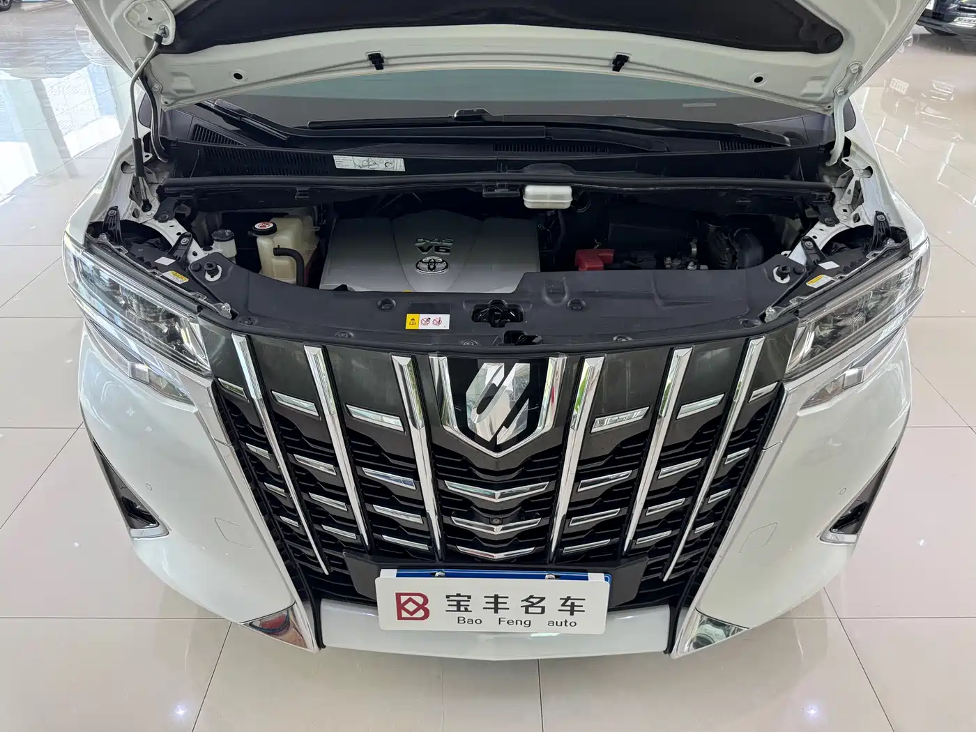 Toyota Alphard 2018 Facelift 3.5L Premium Edition фото 20