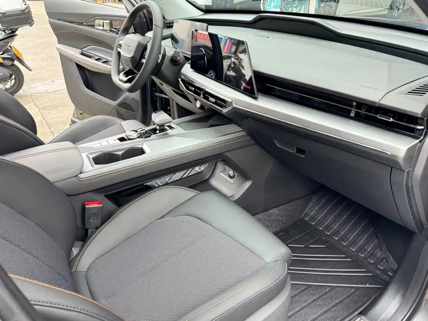 Changan Oshan Z6 2023 2023 Blue Whale 1.5T DCT Smart Premium
