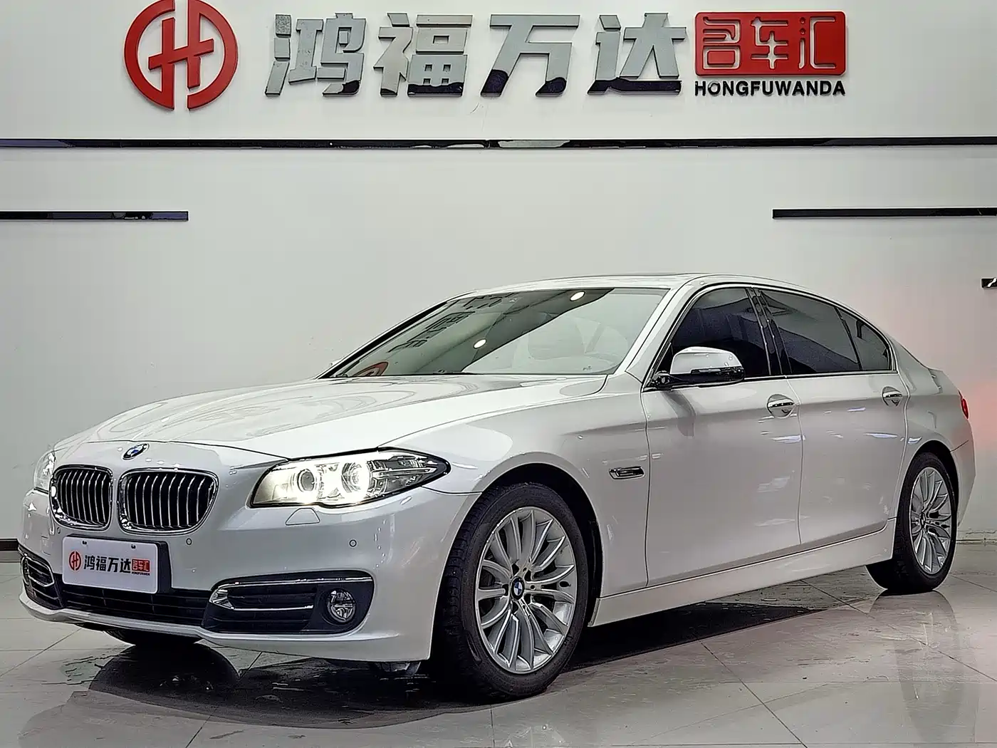 BMW 5 Series 2017 525Li Luxury Design Package